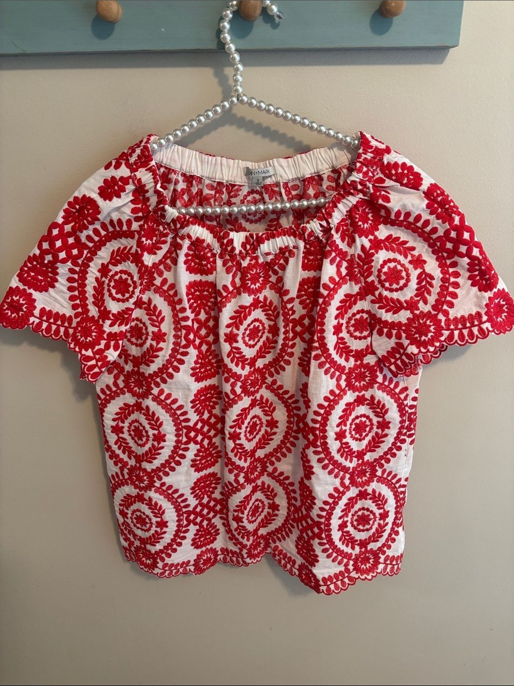 John Mark Blouse Small Red White Embroidered Peasant Top Short Sleeve Scalloped